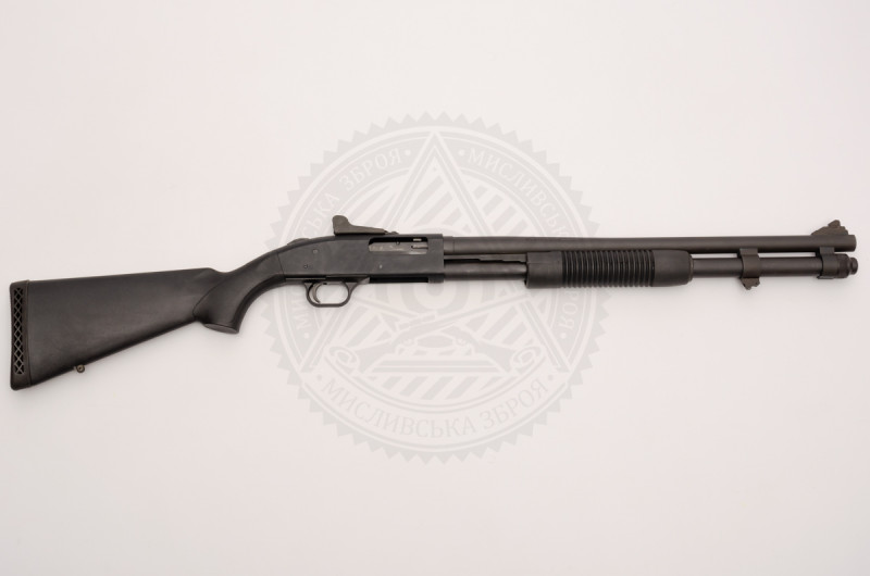 Рушниця Mossberg M590 Syntetic 12/76 510 мм чорний пластик