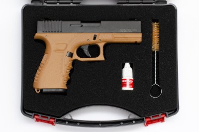Пістолет стартовий Retay G17 (колір Desert) 9 мм P.A.K.
