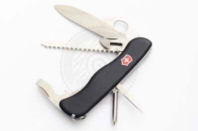 Нож Victorinox Trailmaster OneHand 0.8463.MW3