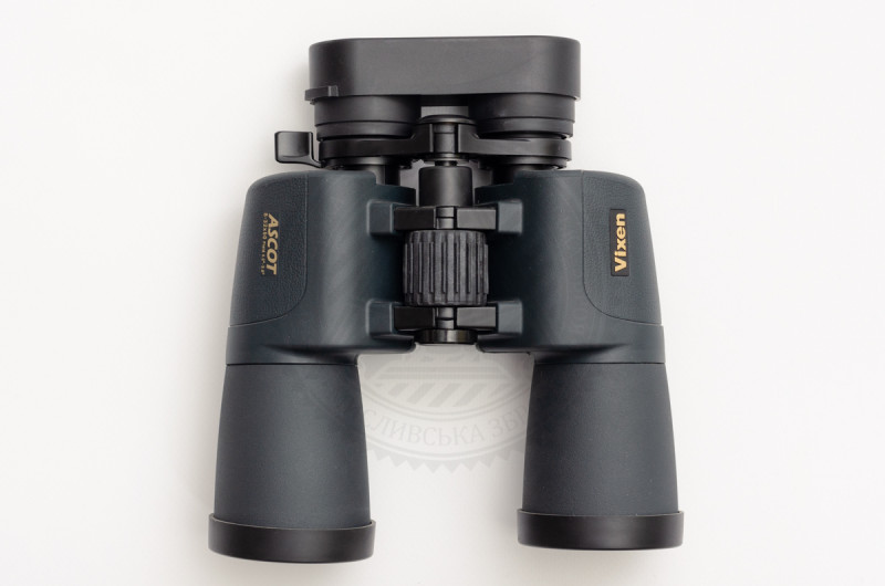 Бинокль Vixen Ascot 8-32x50 mm